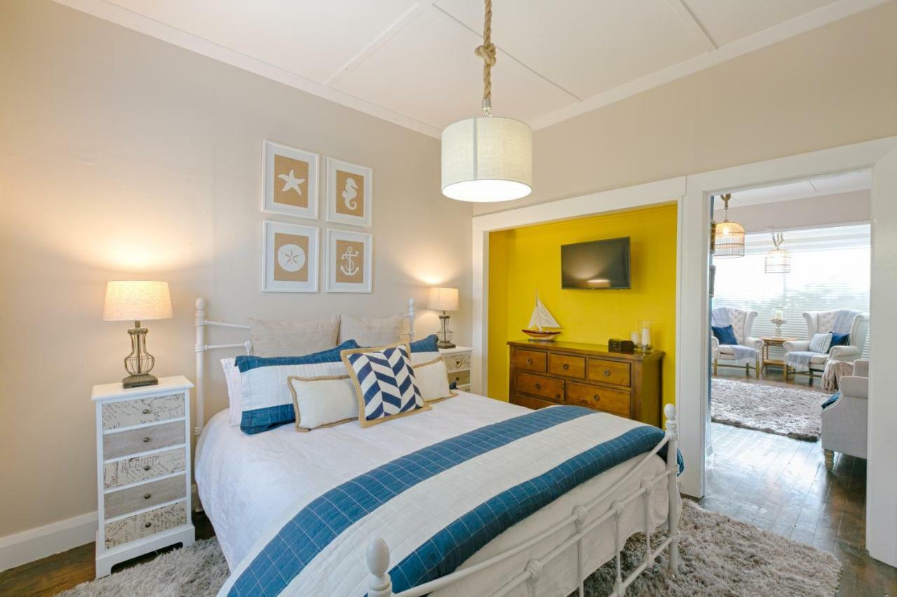 Quarterdeck Apartment Oamaru Bagian luar foto
