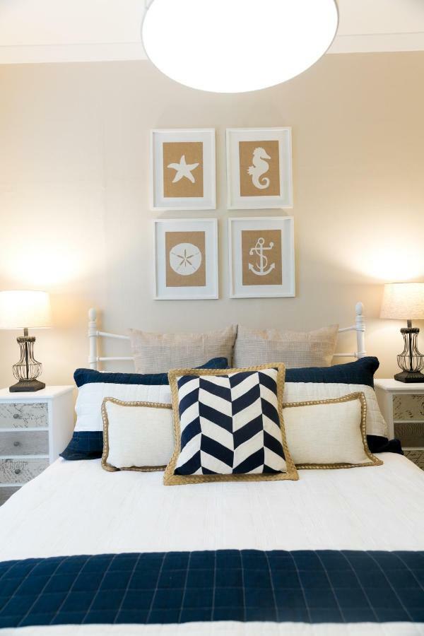 Quarterdeck Apartment Oamaru Bagian luar foto